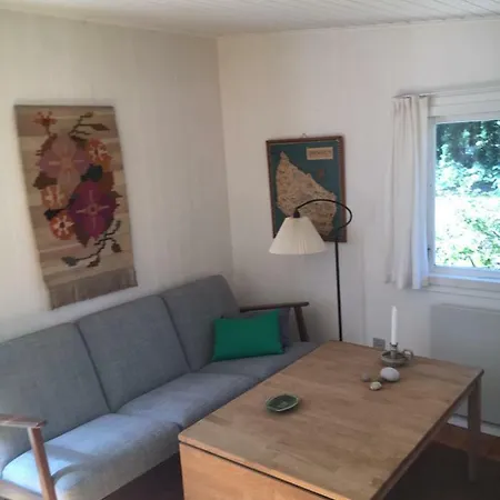 Midtvejshuset Holiday home *