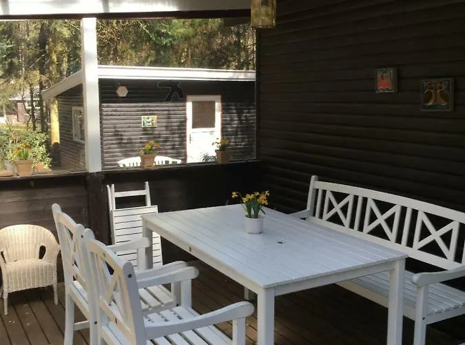 Nyaraló Midtvejshuset *